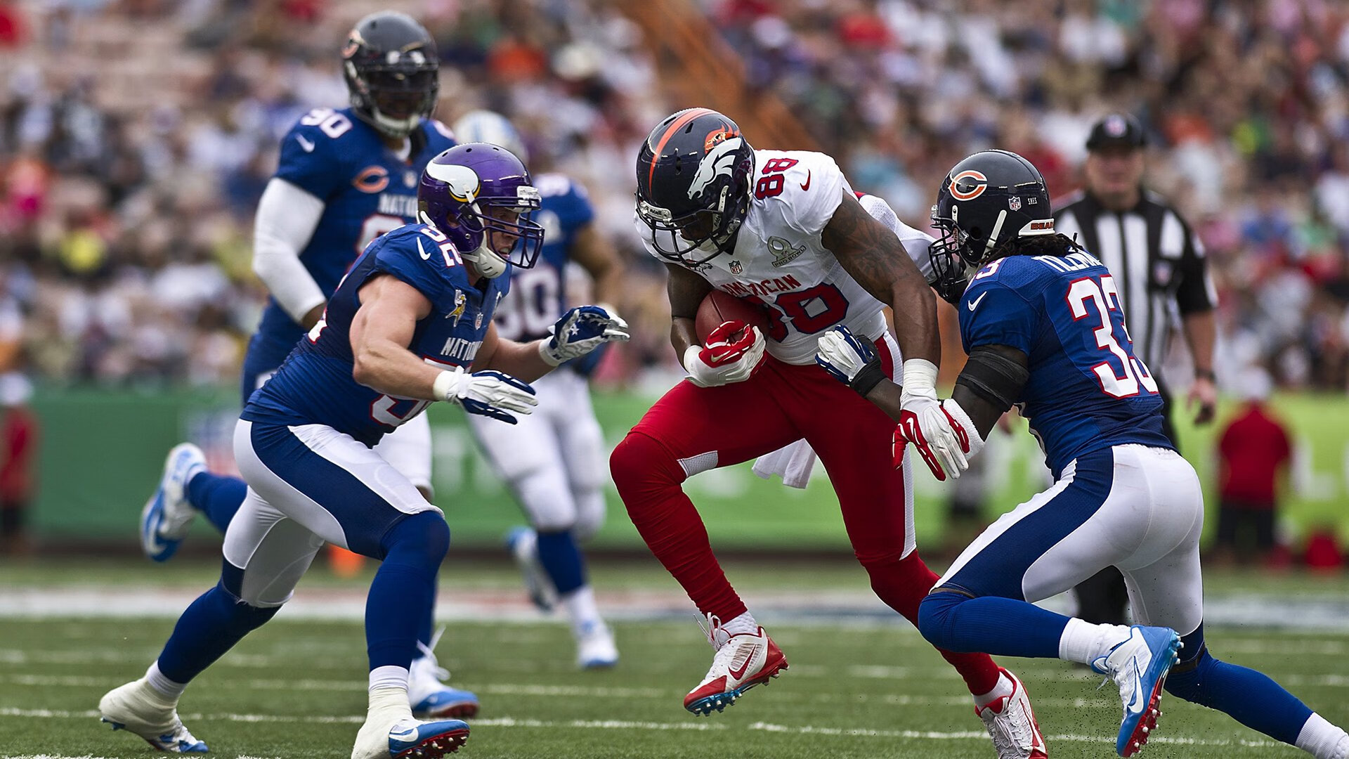 男子接力奋力冲刺成看点，男子接力比赛4×100决